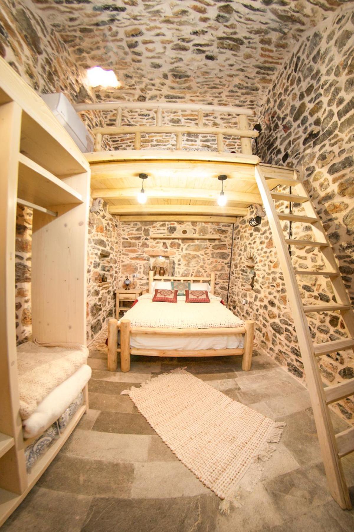 Byzantine Home In The Castle Mesta Ngoại thất bức ảnh